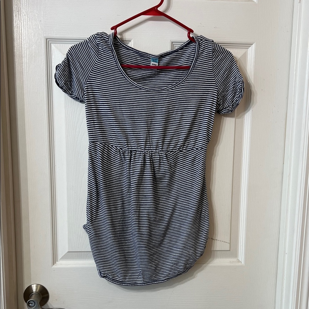 Old Navy Maternity Blue and White Striped Short Sleeve Top